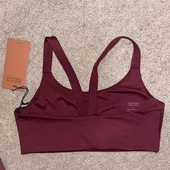 Girlfriend Collective Lou V-Back Bra in Plum - Picture 2 of 3
